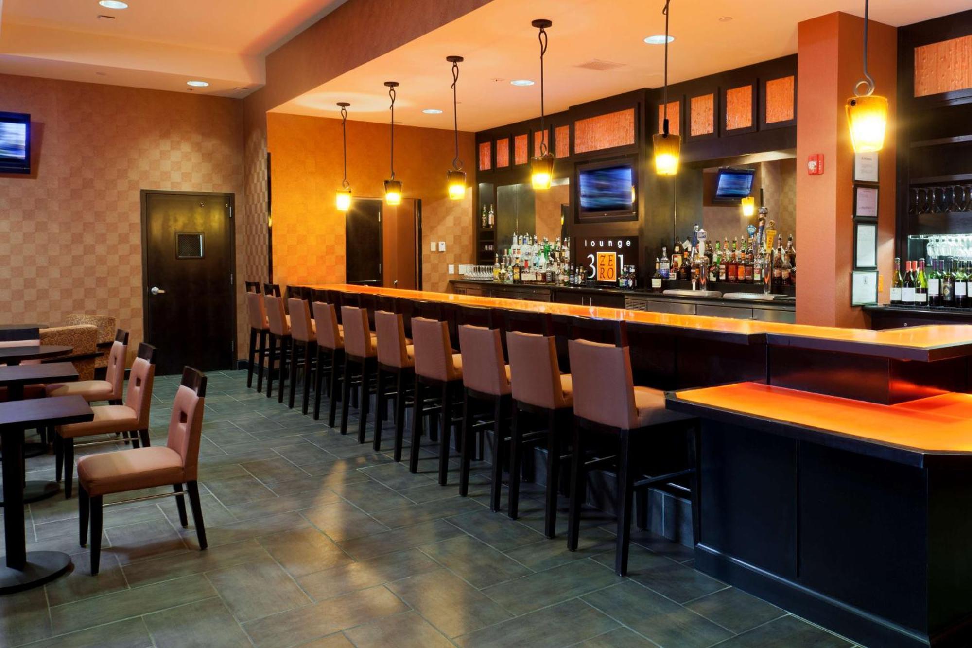 Doubletree Suites By Hilton Bentonville Buitenkant foto