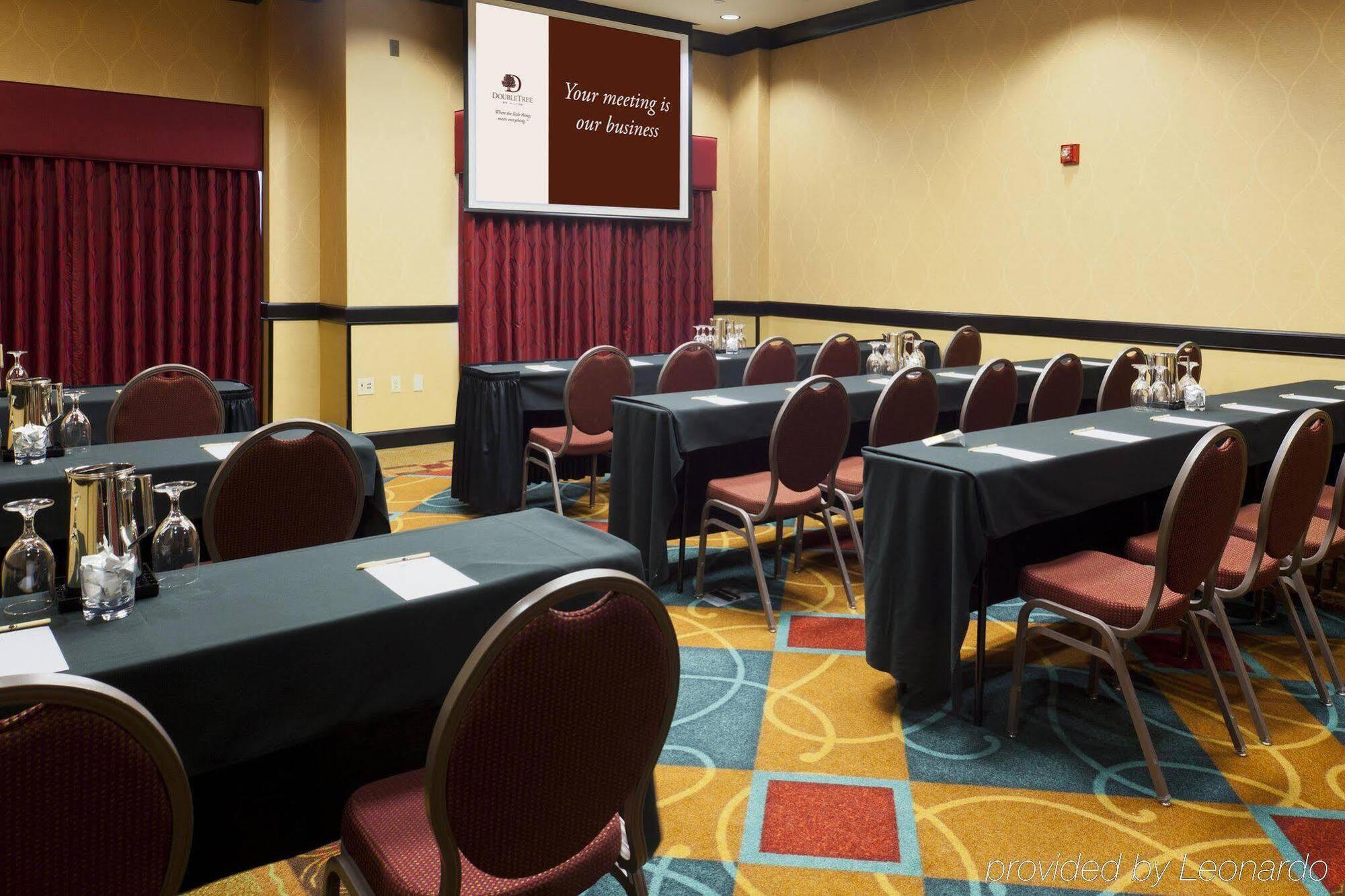 Doubletree Suites By Hilton Bentonville Buitenkant foto